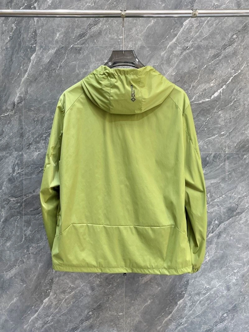 Stretchable Armani Outwear 95516
