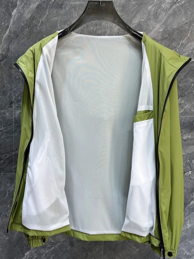 Stretchable Armani Outwear 95516