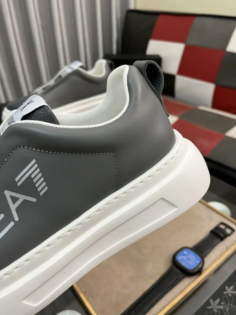 Elegant Armani Shoes 15241