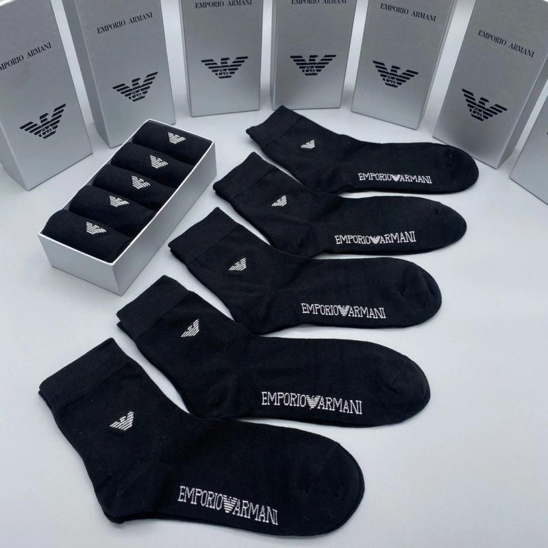 Chic Armani Socks 274385