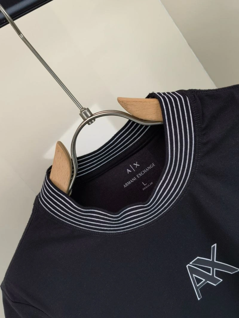 Armani T-Shirts Unisex 96130
