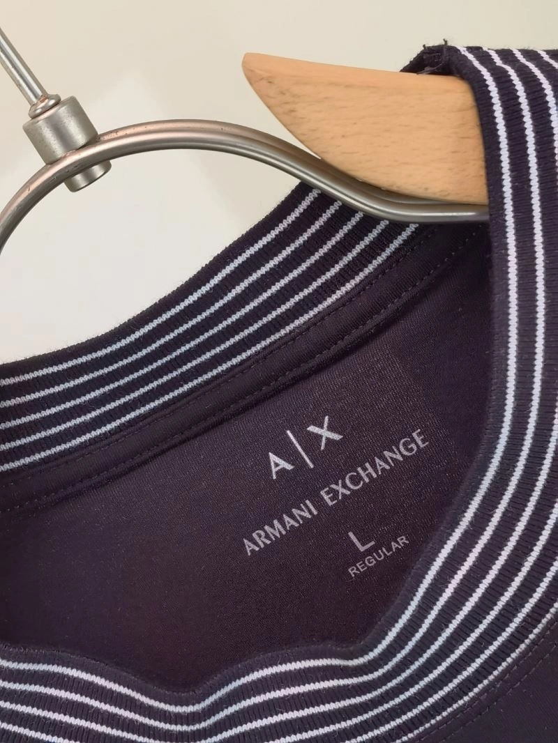 Armani T-Shirts Unisex 96130