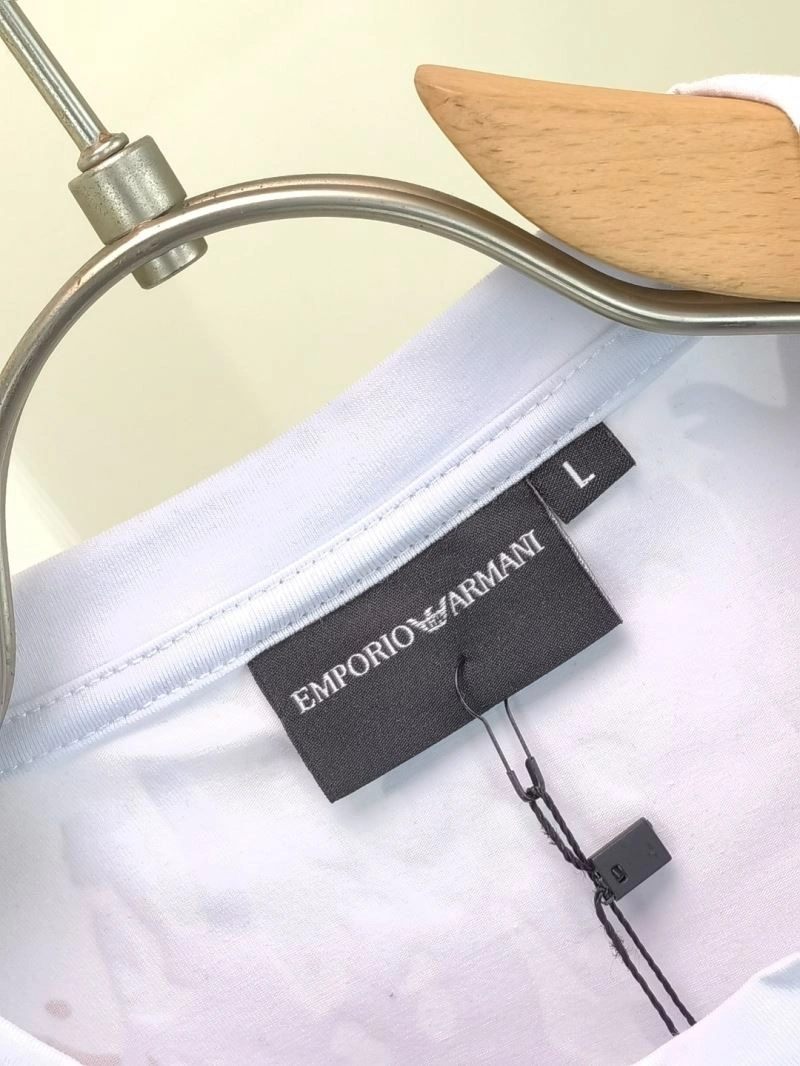 Elegant Armani T-Shirts 96085