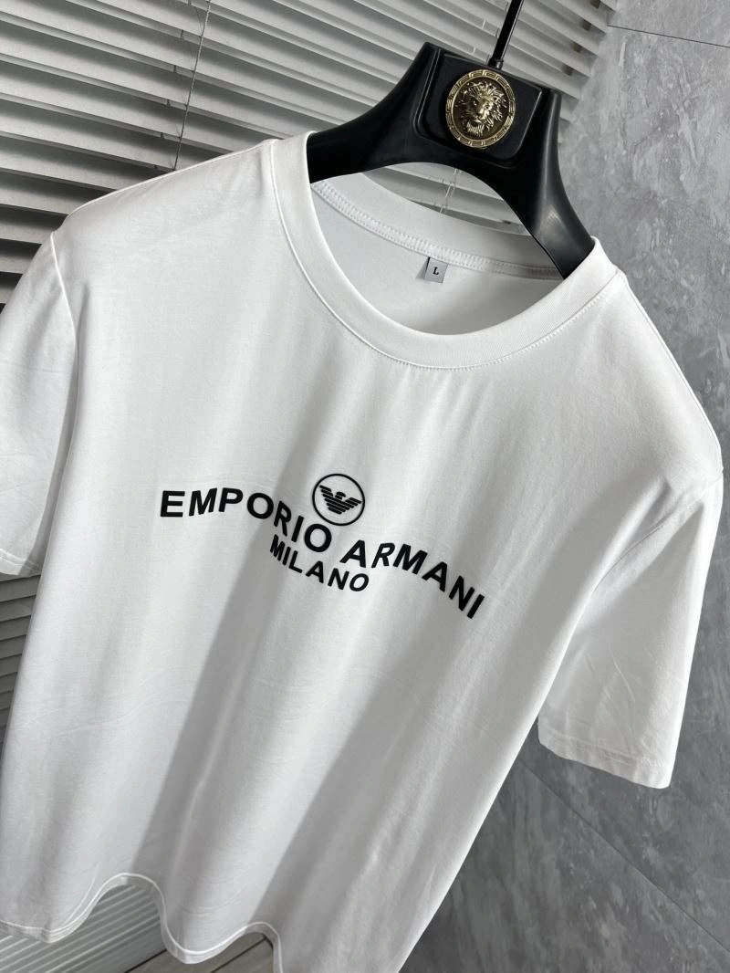 Functional Armani T-Shirts 95818