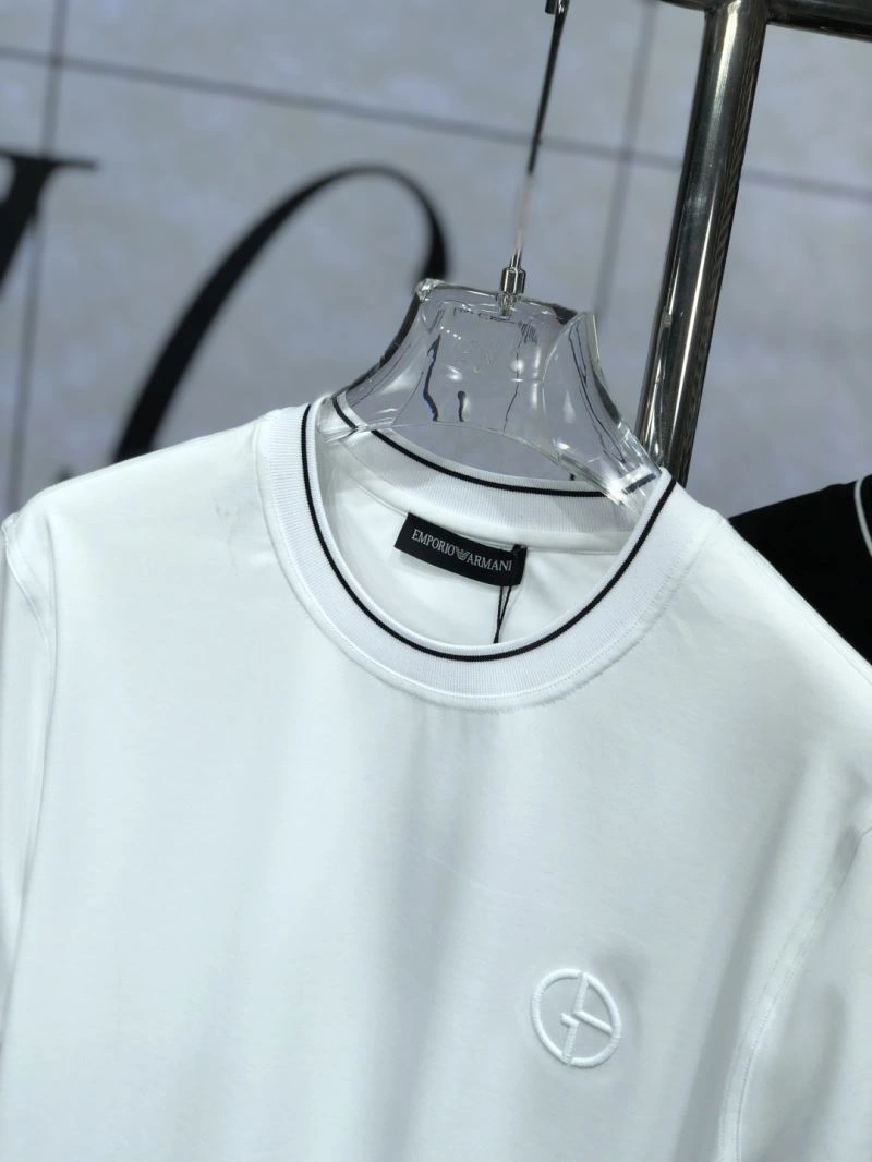 Supportive Armani T-Shirts 95681