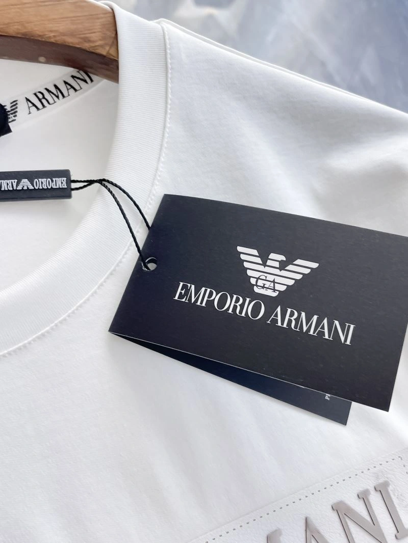 WellDesigned Armani T-Shirts 95679