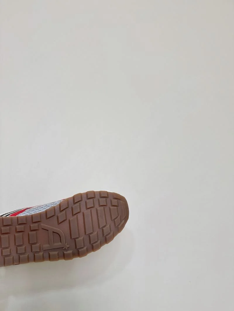 TechFriendly Ash Shoes 10526