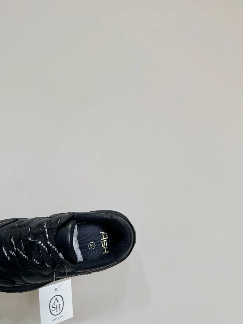 WeatherProof Ash Shoes 10529