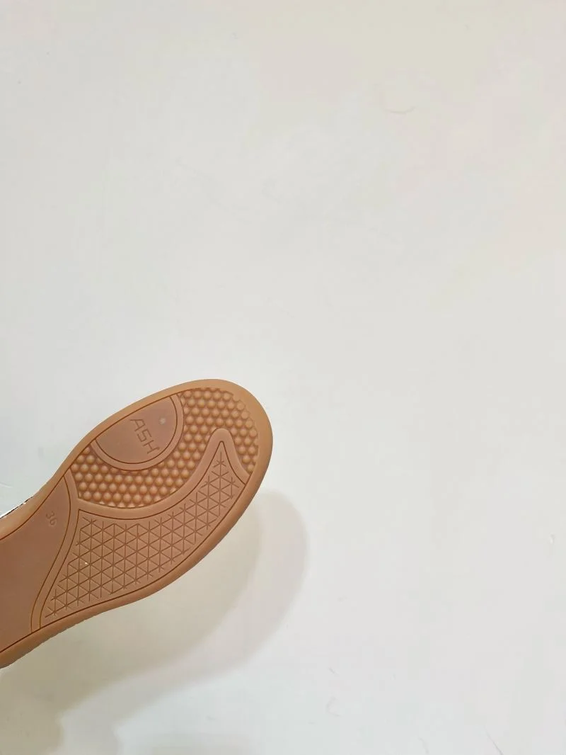 RelaxedFit Ash Shoes 10513