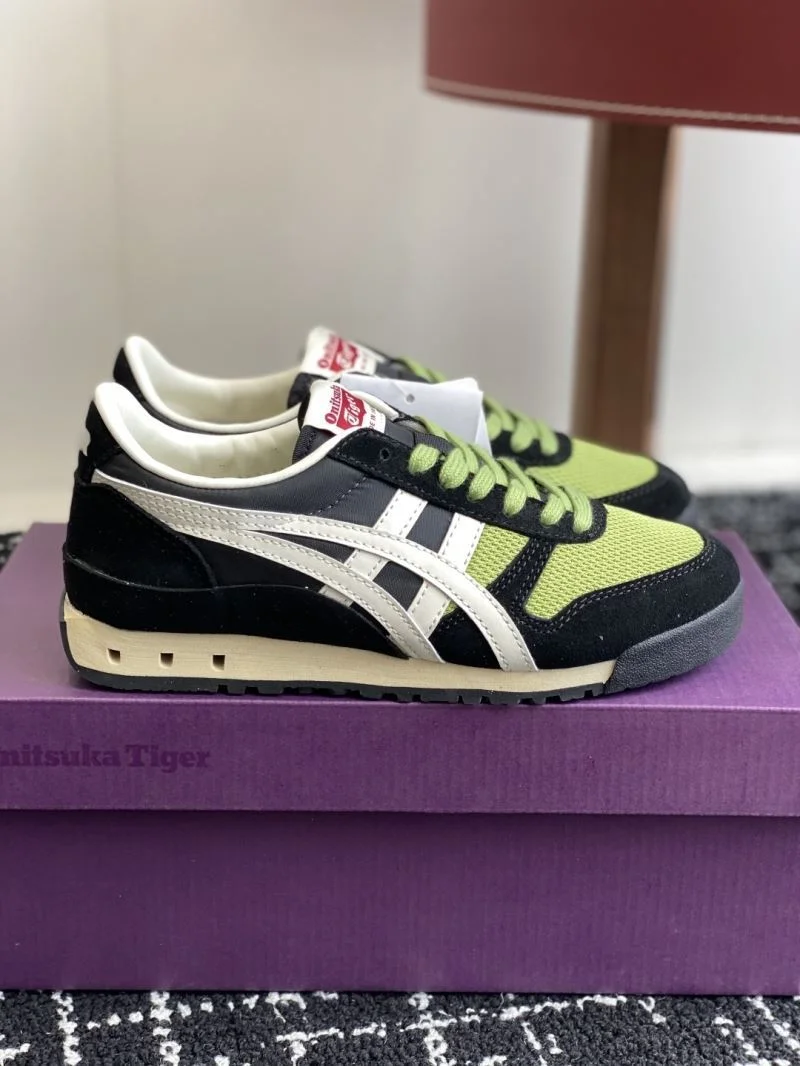 Snug Asics Shoes 6865
