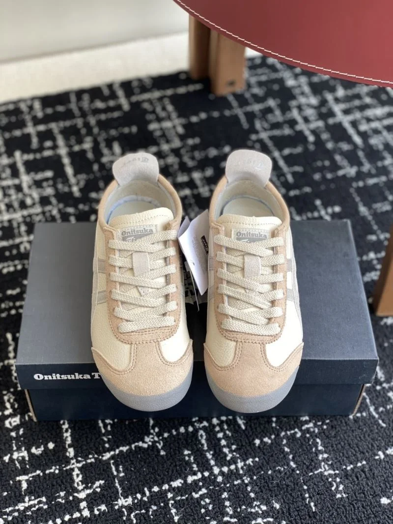 Attractive Asics Shoes 6854