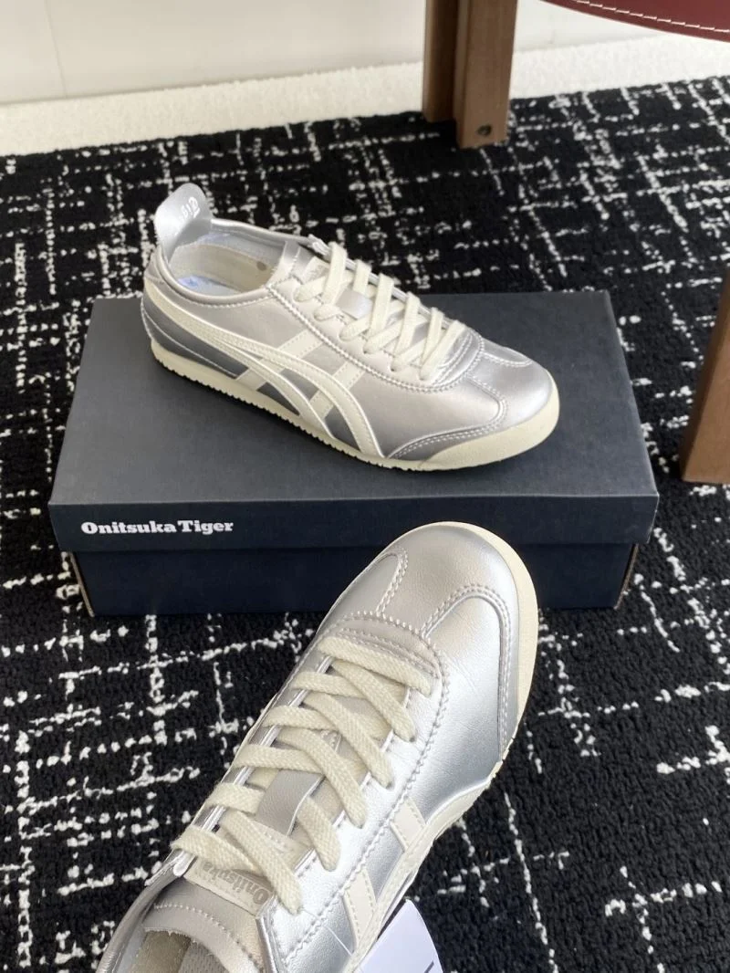 Effortless Asics Shoes 6850