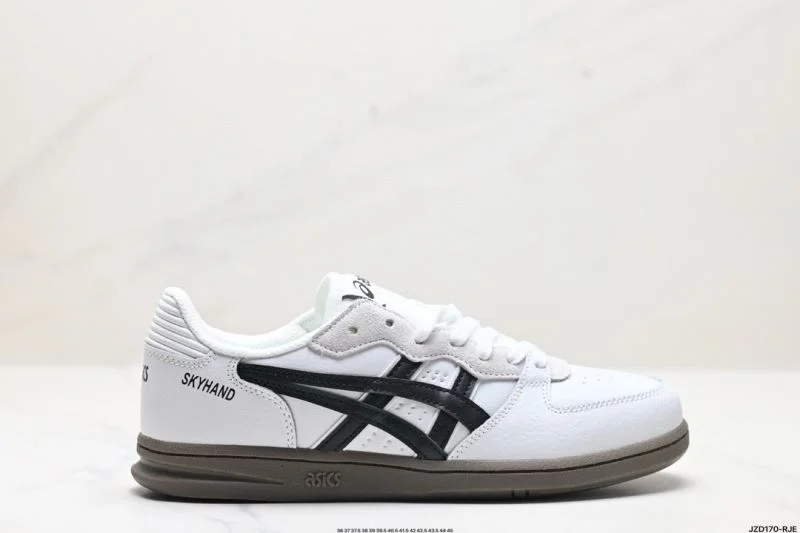 Cozy Asics Shoes 3862