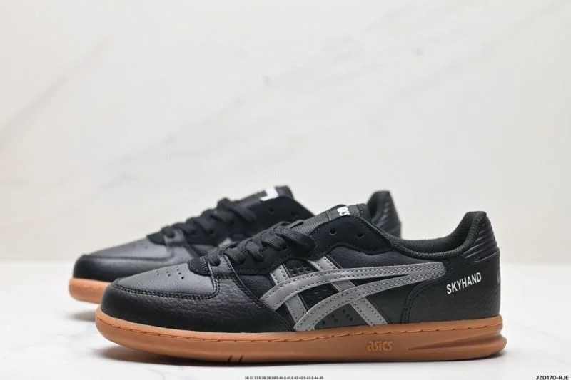 Chic Asics Shoes 3809