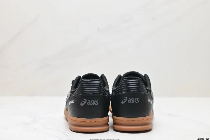 Chic Asics Shoes 3809
