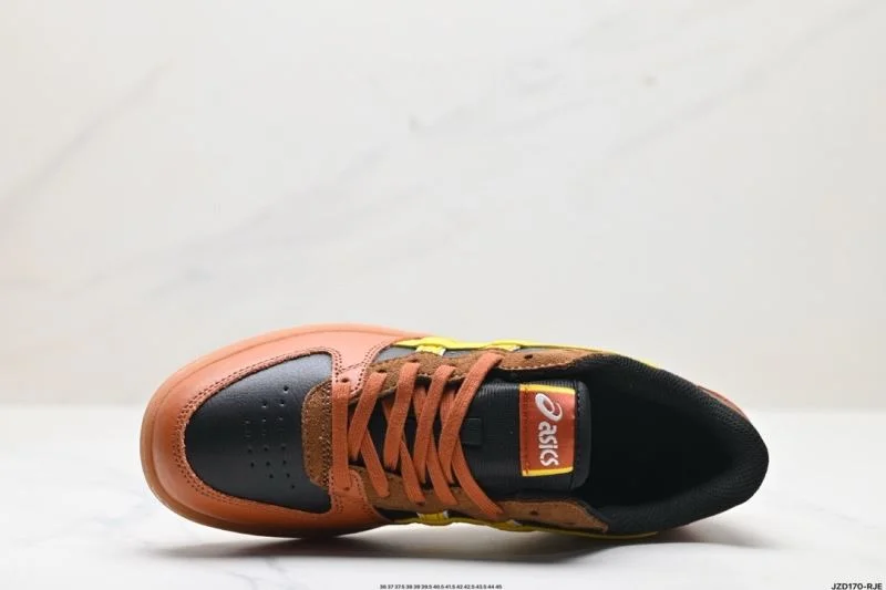 Asics Shoes Stylish 3807