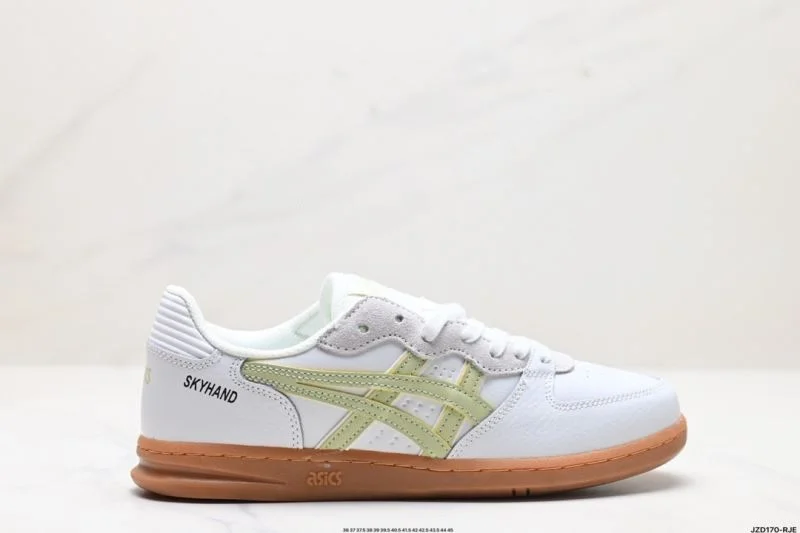 Timeless Asics Shoes 3798
