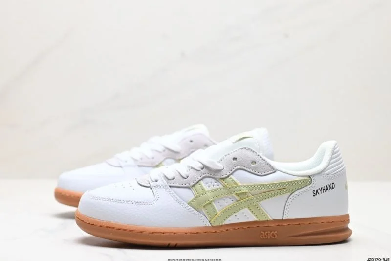 Timeless Asics Shoes 3798