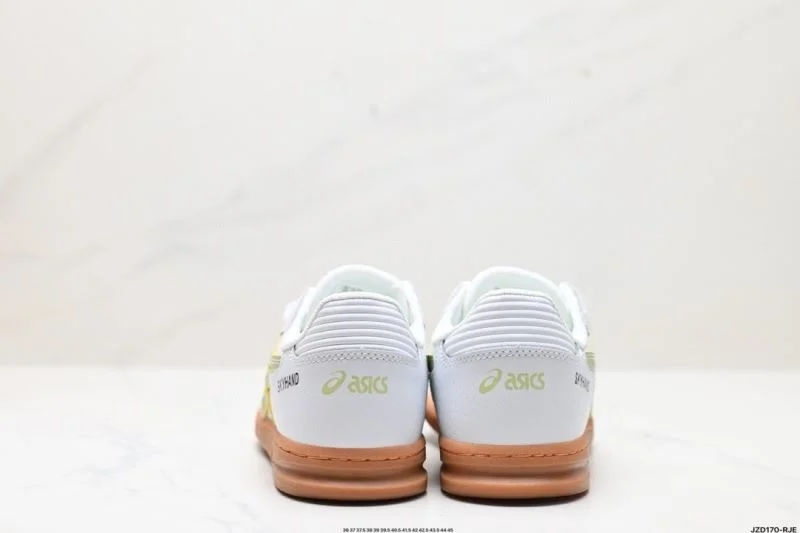 Timeless Asics Shoes 3798
