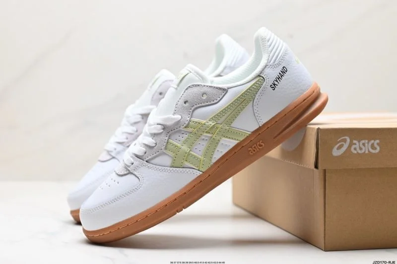 Timeless Asics Shoes 3798