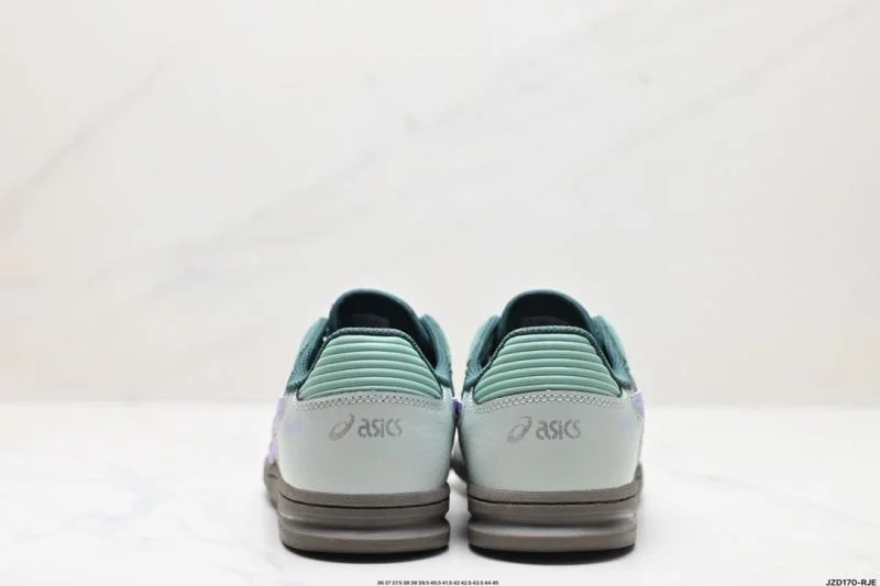 Asics Shoes Fashionable 3802