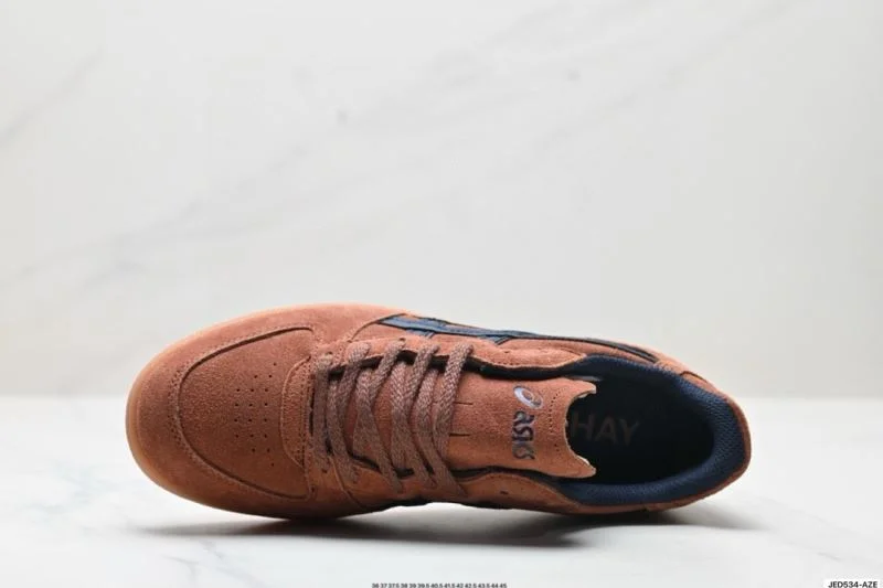 Seasonal Asics Shoes 3793