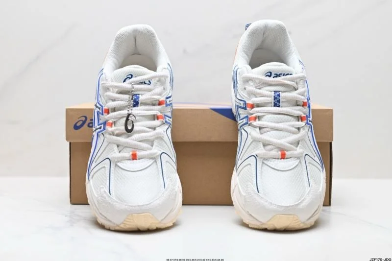 HighPerformance Asics Shoes 3791