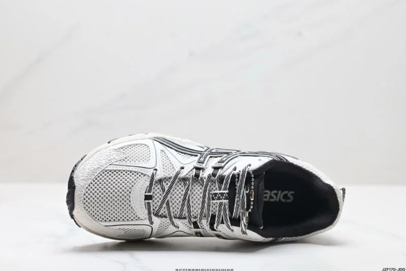 Sophisticated Asics Shoes 3806