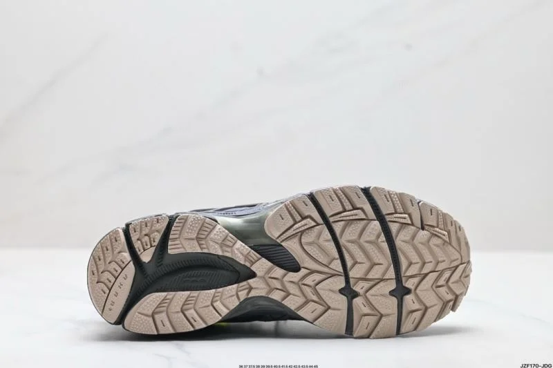 DailyWear Asics Shoes 3783