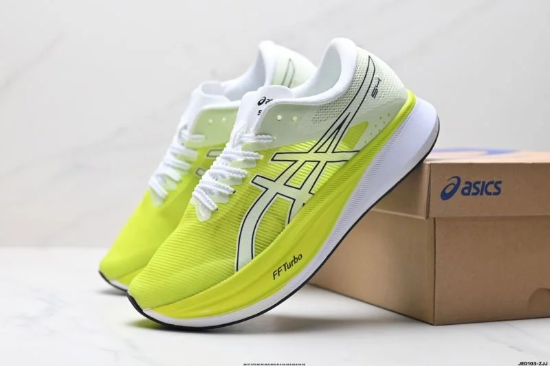 Asics Shoes Attractive 3777