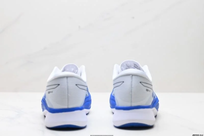 Classic Asics Shoes 3772