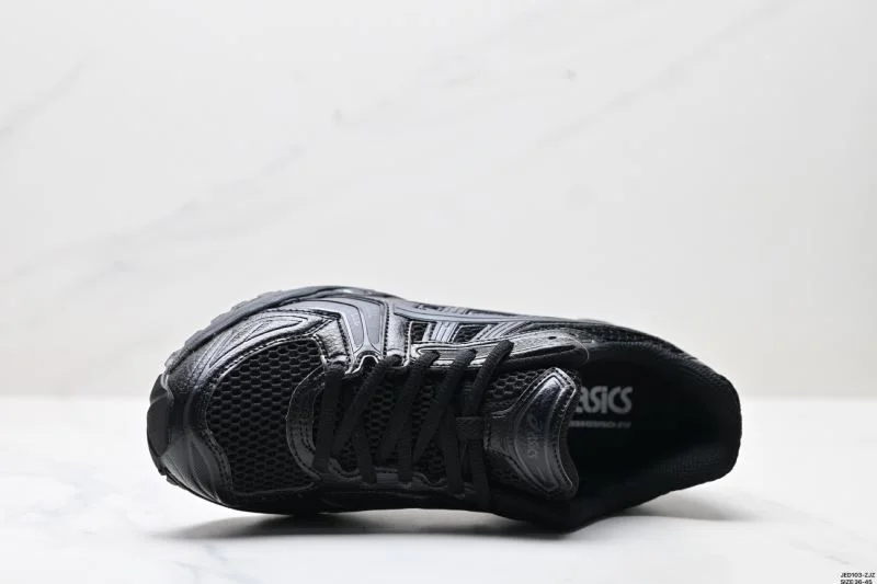 Asics Shoes Casual 3747