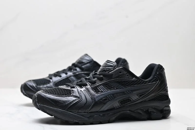 Asics Shoes Casual 3747