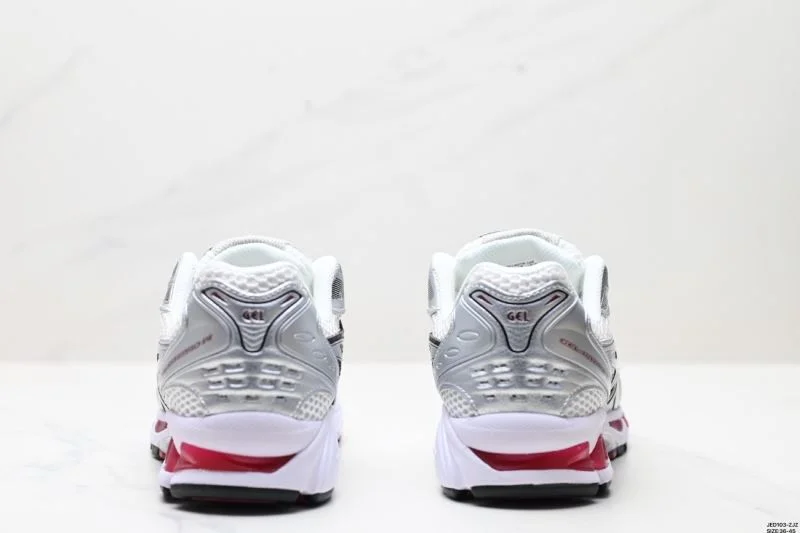 Versatile Asics Shoes 3759