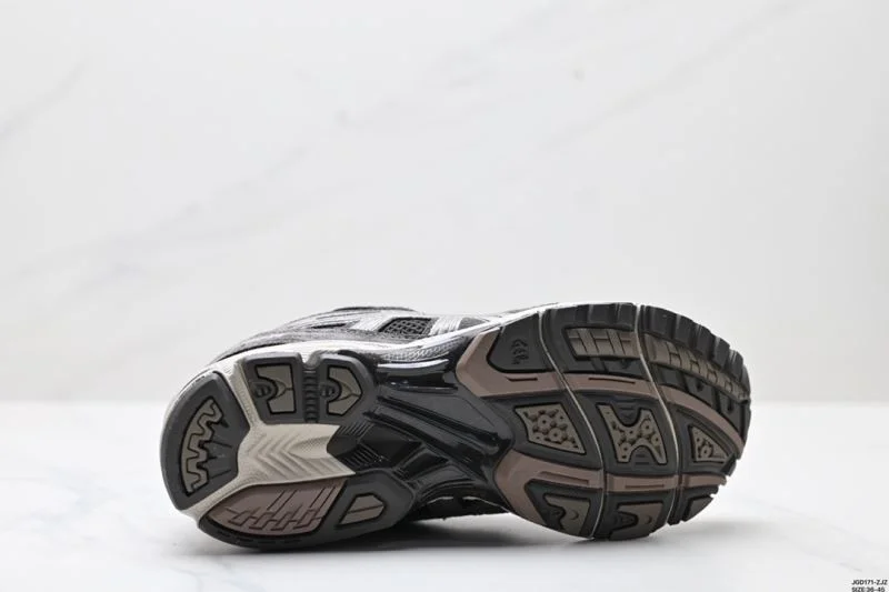 Asics Shoes Resilient 3753