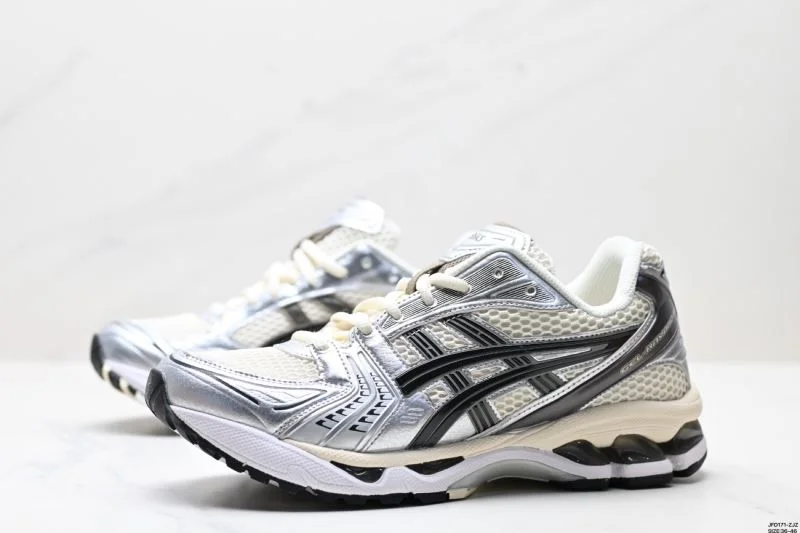 Trendsetting Asics Shoes 3750