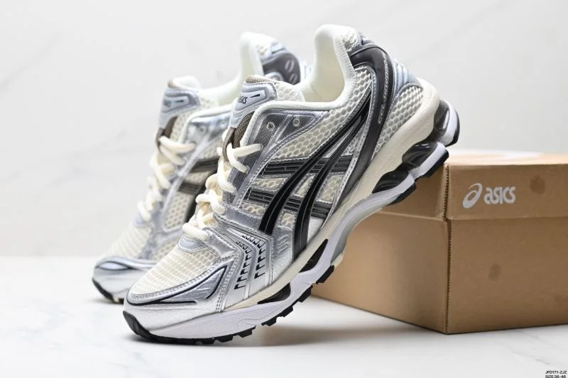 Trendsetting Asics Shoes 3750