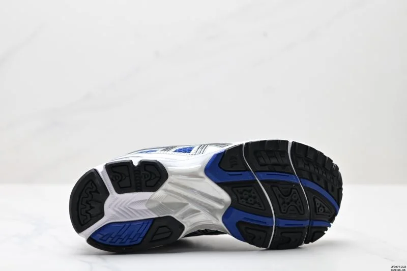 Reliable Asics Shoes 3770