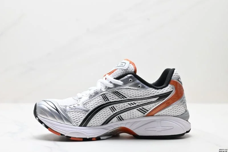ZipUp Asics Shoes 3748