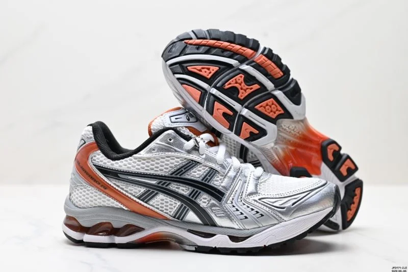 ZipUp Asics Shoes 3748