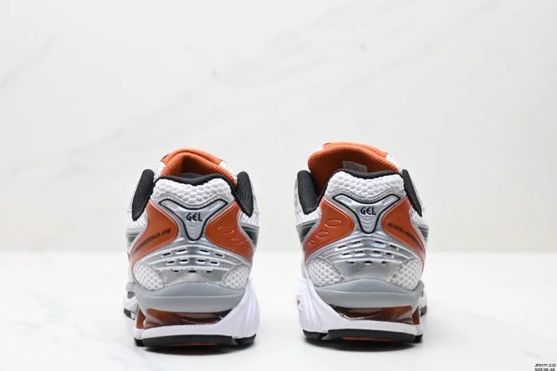 ZipUp Asics Shoes 3748