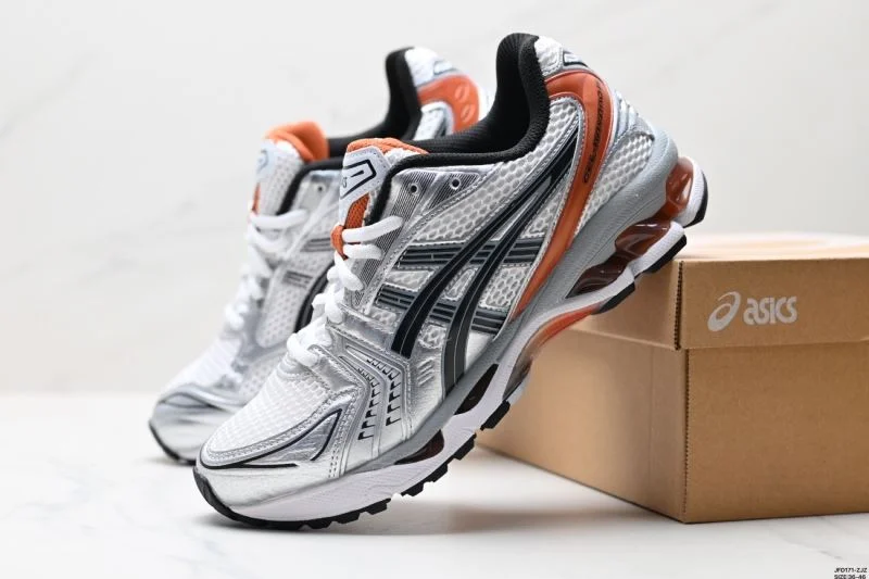 ZipUp Asics Shoes 3748
