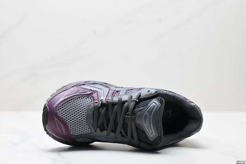Tailored Asics Shoes 3743