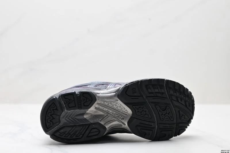 Tailored Asics Shoes 3743