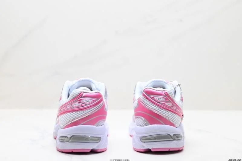 Resilient Asics Shoes 3724