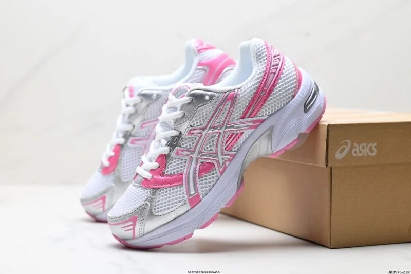 Resilient Asics Shoes 3724
