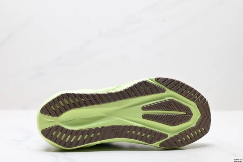 WrinkleFree Asics Shoes 3720