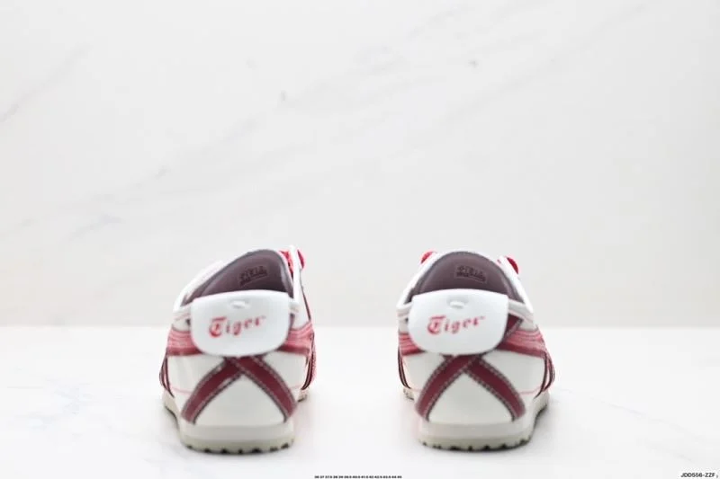 Lightweight Asics Shoes 3725
