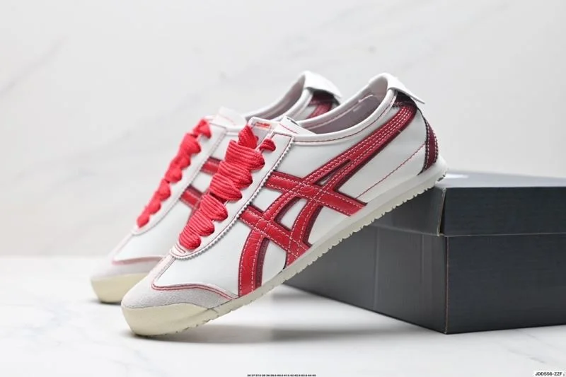 Lightweight Asics Shoes 3725
