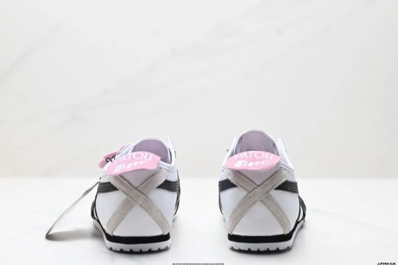 Reliable Asics Shoes 3740